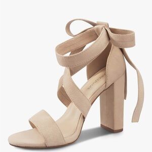 Elegant Women's Tan Heels